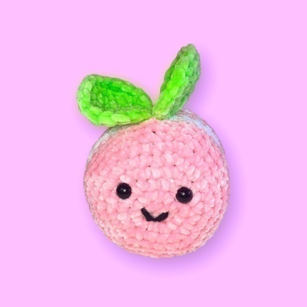 3/$25 🍓Handmade Crochet Summer Strawberry BEE 🐝